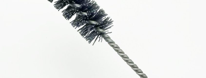 Nylon tube cleaning brush